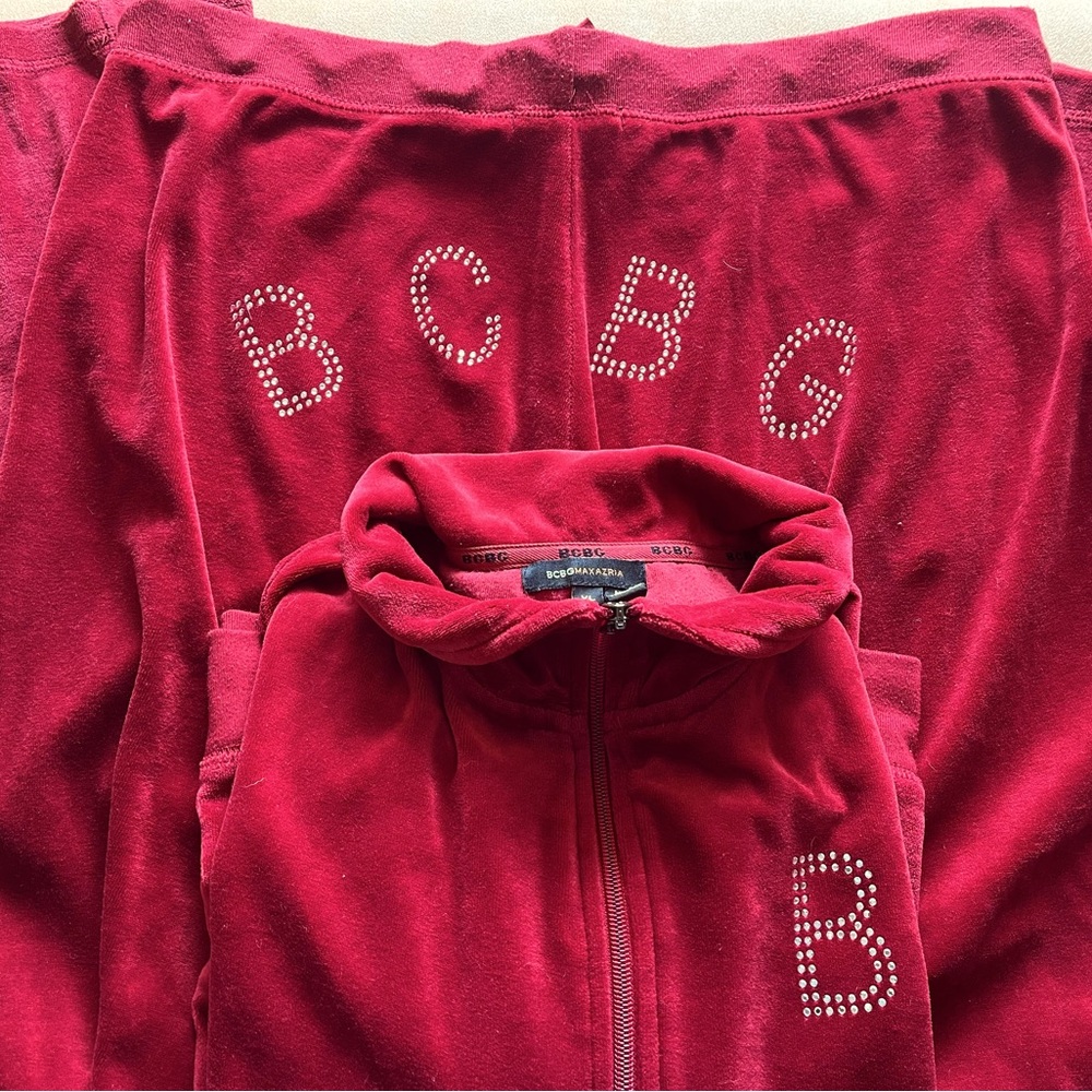 Track suit
